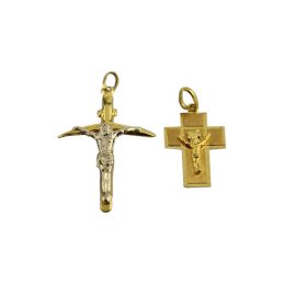 Pendentes cruz em ouro 18k 1